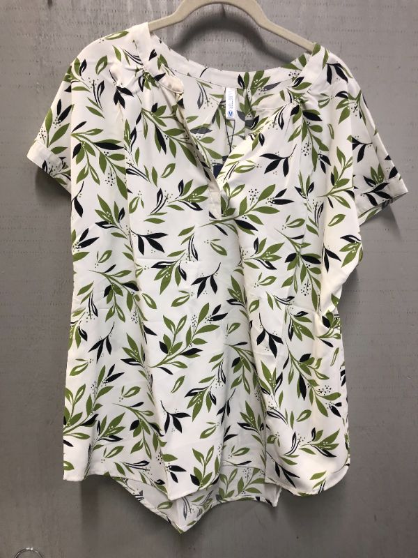 Photo 1 of WOMEN'S BLOUSE WHITE LEAF SIZE M 
