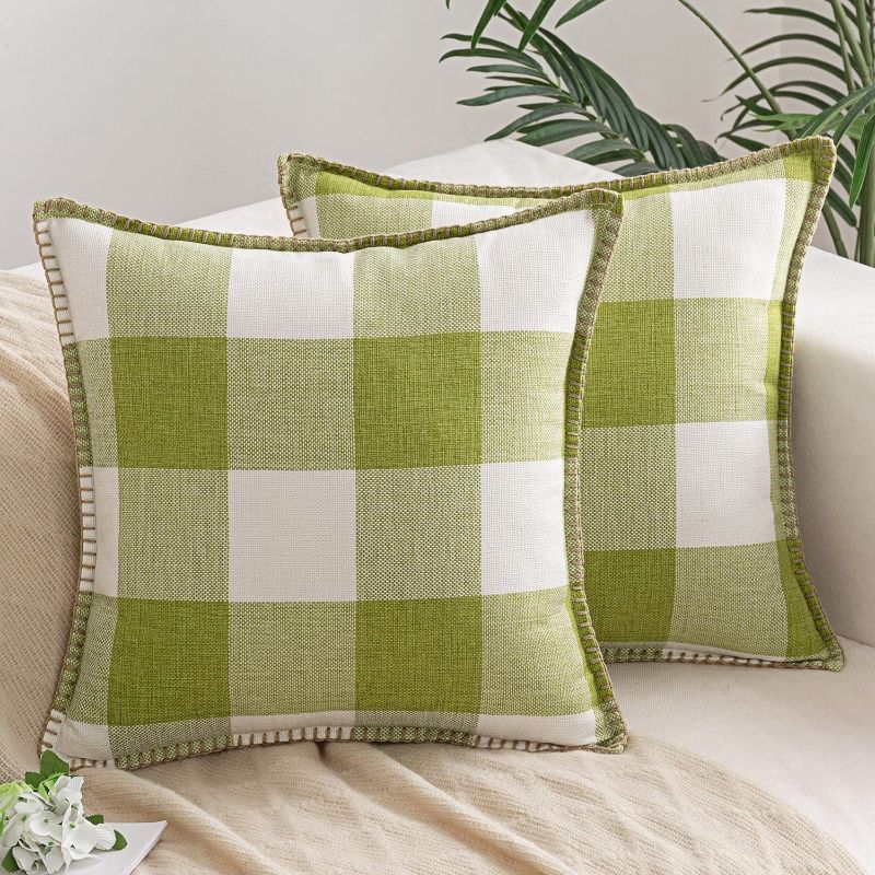 Photo 1 of DEORACTIVE THROW PILLOW COVER GREEN 16*16"