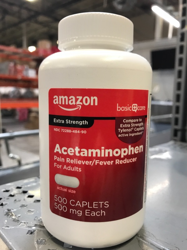 Photo 2 of Amazon Basic Care Extra Strength Pain Relief, Acetaminophen Caplets, 500 mg, 500 Count (Pack of 1)
Exp: 11/2022