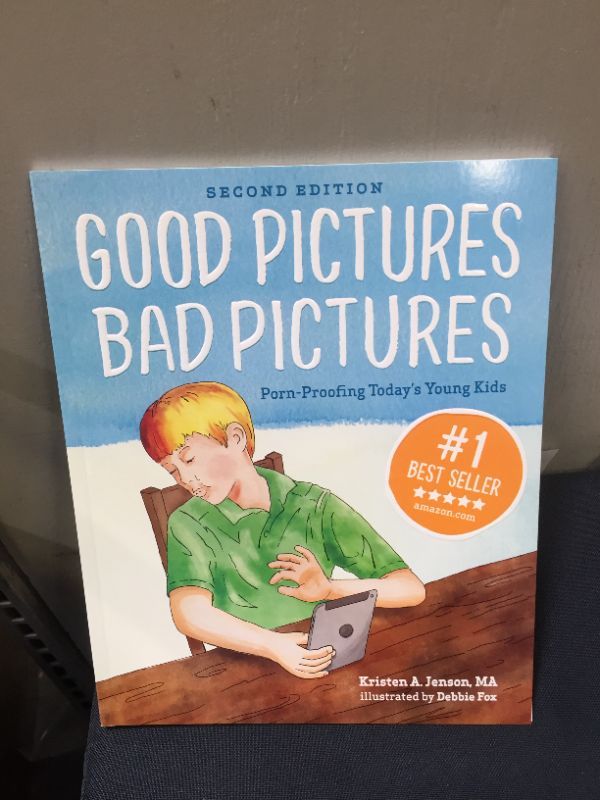 Photo 3 of Good Pictures Bad Pictures: Porn-Proofing Today's Young Kids Paperback
