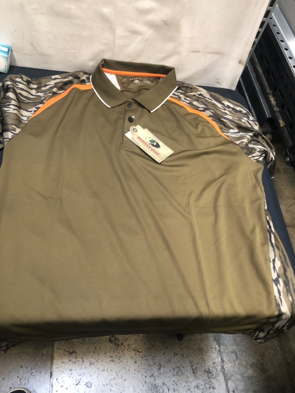 Photo 2 of  Legendary Whitetails Mens Pro Hunter Performance Polo

 size xl 