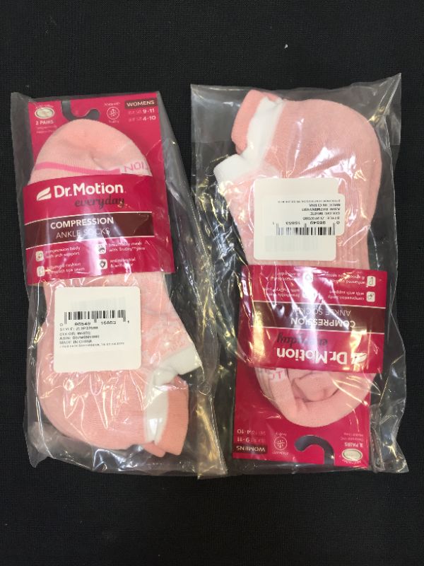 Photo 1 of Dr.Motion Everyday Compression Ankle socks Pink and White Socks Size Womens Shoe 4-10