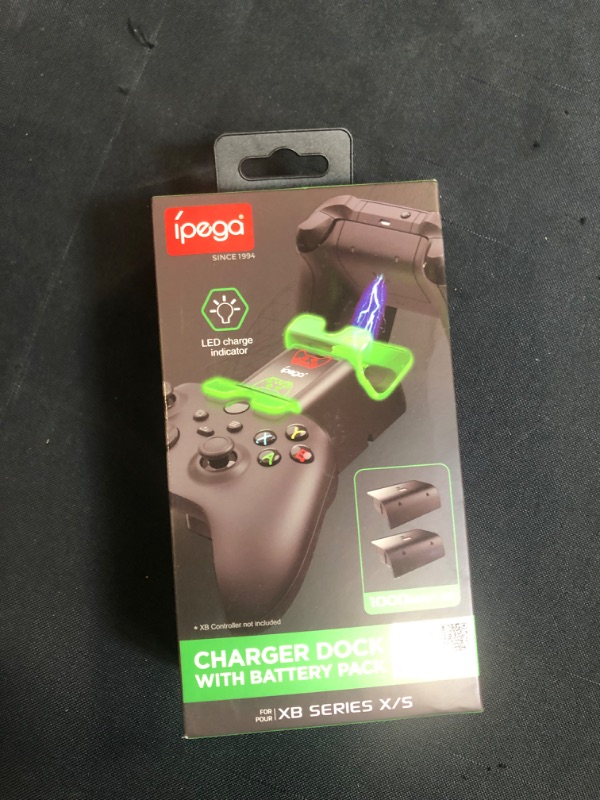 Photo 2 of Supgear Dual Controller Charging Dock Fast Charger Stand for Xbox Series X, Xbox Series S with 2PSC 1000mAh Rechargeable Battery Pack Base storage Features LED Indicator Charging Cable factory sealed
