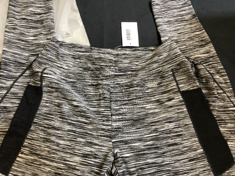 Photo 1 of womens leggins color black and grey size extra large 