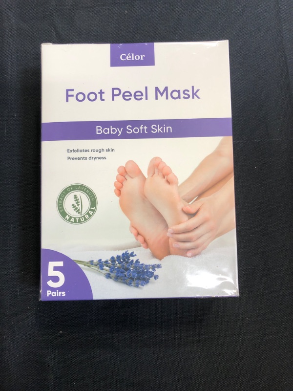 Photo 2 of ??Foot Peel Mask (5 Pairs) - Foot Mask for Baby soft skin - Remove Dead Skin | Foot Spa Foot Care for women Peel Mask with Lavender and Aloe Vera Gel for Men and Women Feet Peeling Mask Exfoliating
