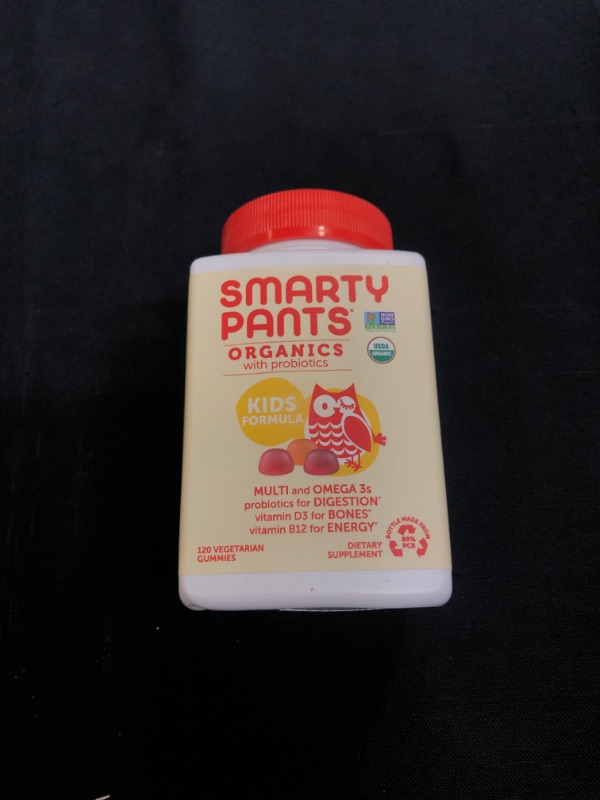 Photo 1 of SmartyPants Organic Kids Multivitamin, Daily Gummy Vitamins: Probiotics, Vitamin C, D3, Zinc, & B12 for Immune Support, Energy & Digestive Health, Assorted Fruit Flavor, 120 Gummies, 30 Day Supply
EXP: SEP 29 2022