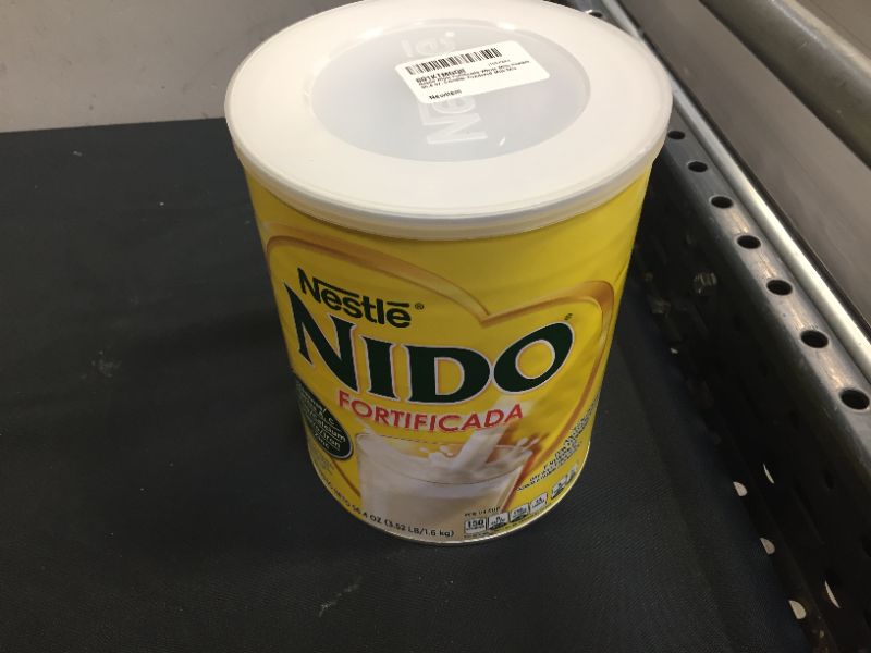 Photo 2 of Nestle NIDO Fortificada Whole Milk Powder 56.4 oz. Canister Powdered Milk Mix expires 31/May/2022
