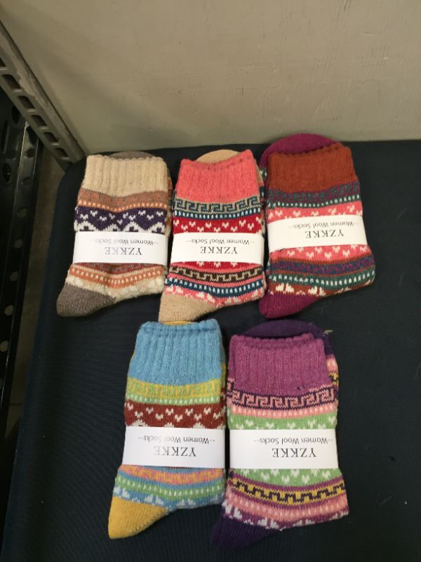 Photo 2 of YZKKE 5Pack Womens Vintage Winter Soft Warm Thick Cold Knit Wool Crew Socks, Multicolor, free size
