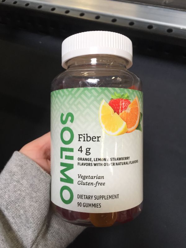 Photo 1 of Amazon Brand - Solimo Fiber 4g - Digestive Health, Supports Regularity - 90 Gummies (2 Gummies per Serving)
exp 08/2023 (FACTORY SEALED)