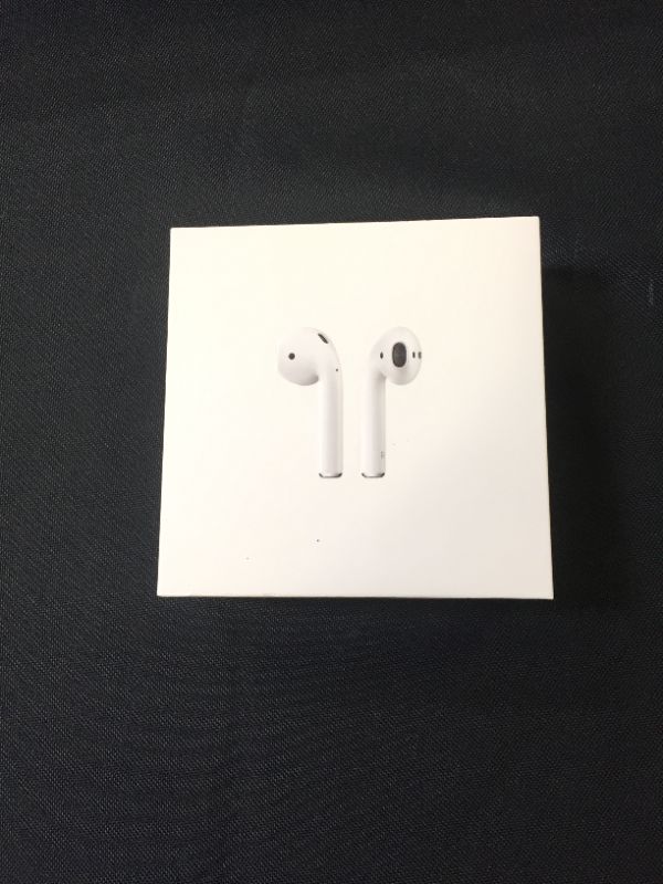 Photo 6 of Apple AirPods (2nd Generation)
(factory sealed)