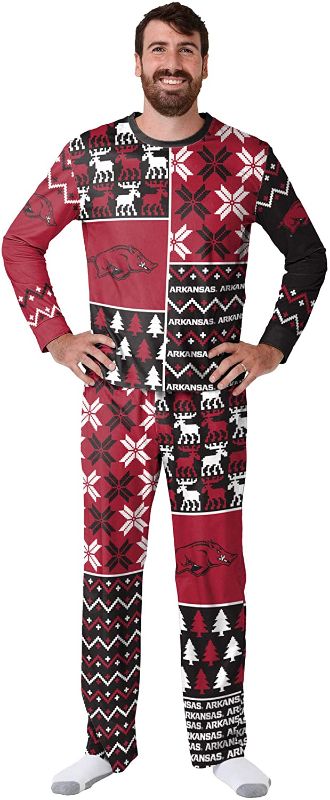 Photo 1 of Arkansas Razorbacks NCAA Busy Block Family Holiday Pajamas - Mens - 
SIZE XL
