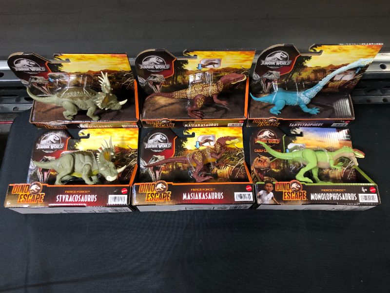 Photo 1 of Jurassic World Fierce Force various dinosaurs Camp Cretaceous Authentic Dinosaur Strike Motion Action Figure, Movable Joints, Gift 3 Years & Older
- 6 PACK 