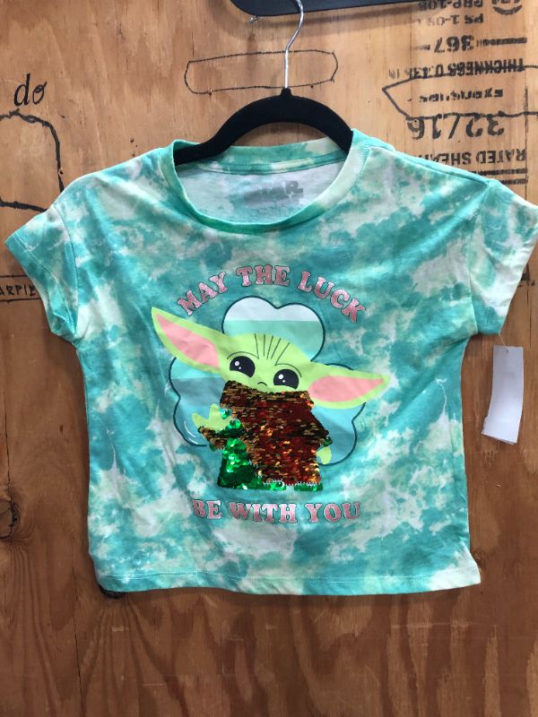 Photo 2 of Girls' Star Wars Baby Yoda Flip Sequin Short Sleeve T-Shirt - Green XS