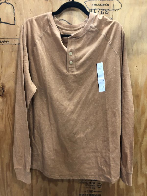 Photo 2 of Men's Long Sleeve Henley Shirt - Goodfellow & Co  Size XL