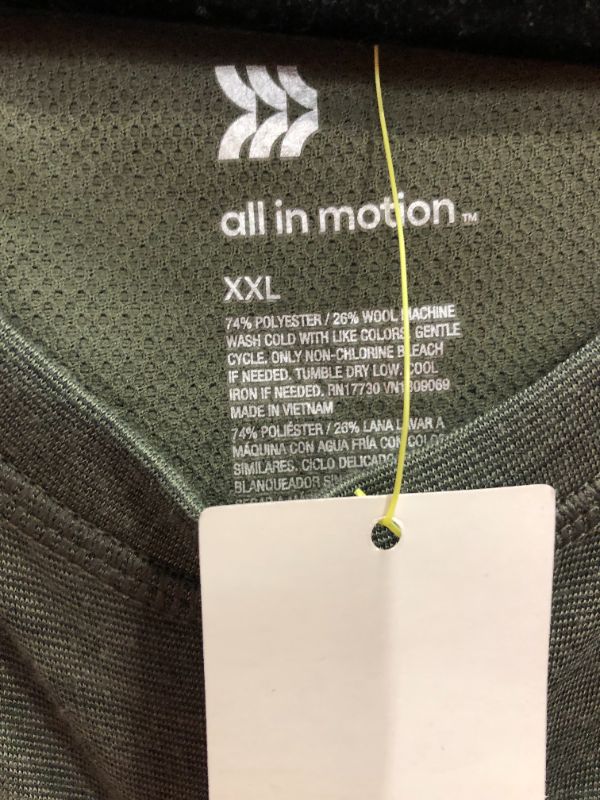 Photo 2 of All  in Motion Polyester Long Sleeve Men's Shirt XXL  Green