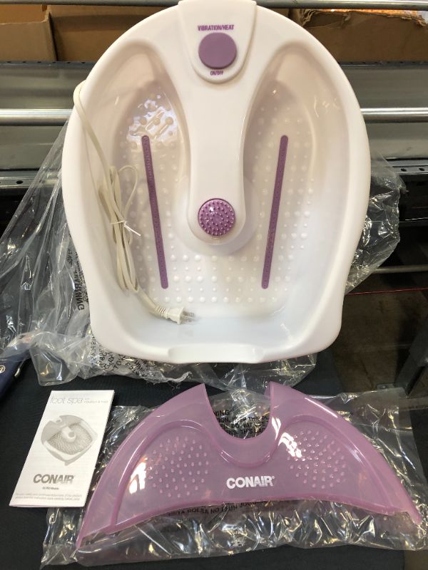 Photo 1 of Conair Foot Pedicure Spa with Soothing Vibration Massage