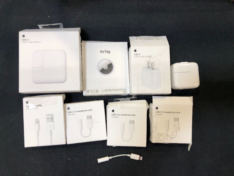 Photo 1 of Miscellaneous Apple items different Models-- SOLD AS IS 
