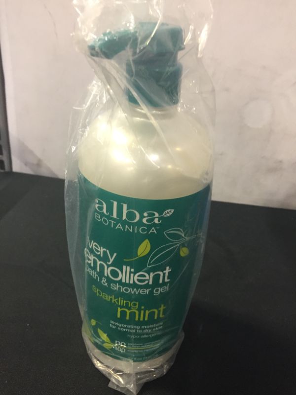 Photo 2 of Alba Botanica Very Emollient Bath & Shower Gel, Sparkling Mint, 32 fl oz
