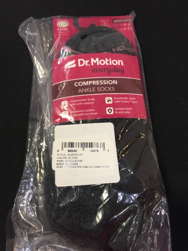 Photo 2 of Dr. Motion Women's 2 pairs Mild Compression Ankle Socks 4-10
