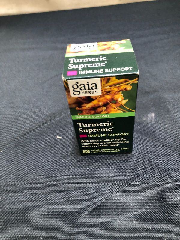 Photo 1 of  Gaia Herbs Turmeric Supreme Immune Vegetarian Liquid Phyto-Caps, 20 Ct exp- 07/2022