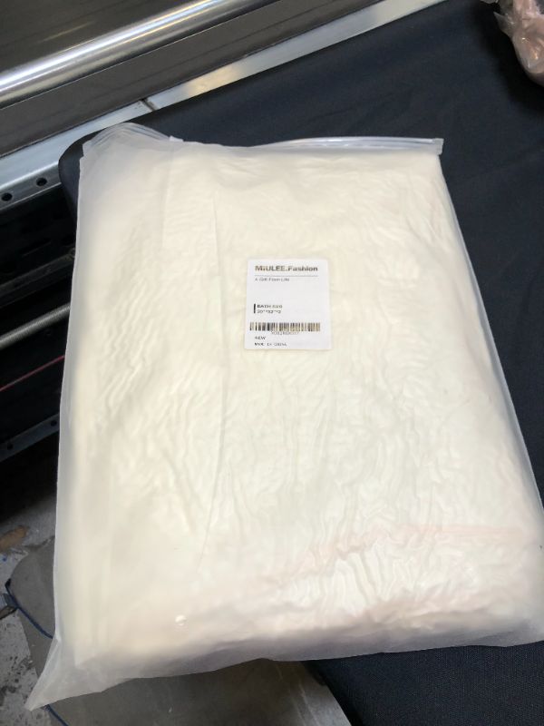 Photo 1 of Ultra Soft Dog Door Mat Rug Microfiber Chenille Bathroom Bath Rugs, Durable, Super Absorbent, Quick Drying, Washable, Traps Water and Moisture, Machine Washable, White, 20 x 32 inch