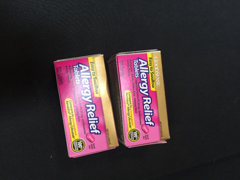 Photo 2 of 2 PACK - GoodSense Allergy Relief Diphenhydramine HCl 25 mg, Antihistamine Tablets for Symptoms Due to Hay Fever and Upper Respiratory Allergies, 100 Count
EXP AUG 2022