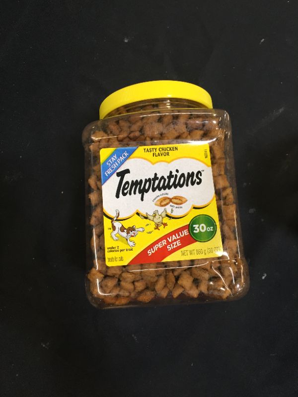 Photo 2 of Temptations Tasty Chicken Flavor Crunchy Cat Treats - 30oz