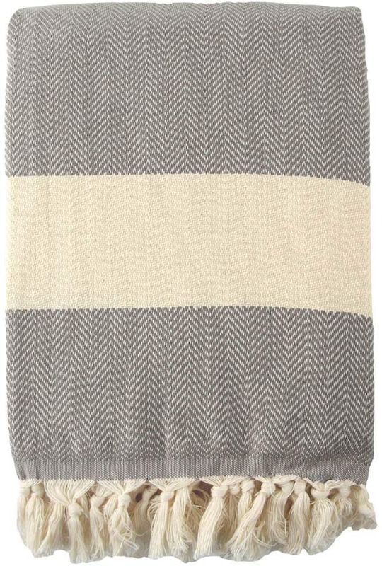 Photo 1 of Fringe Home Chevron Throw Blanket Queen Size, 100% Cotton Throw Blanket, Soft & Breathable Cotton for All Seasons, Lightweight for Summer & Winter 135X180 CM / 50 X 70 IN
DIFFERENT PATTERN THAN STOCK PHOTO