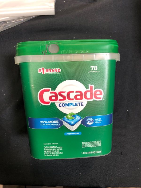 Cascade Complete DishwasherPods, ActionPacs Detergent Tabs, Fresh