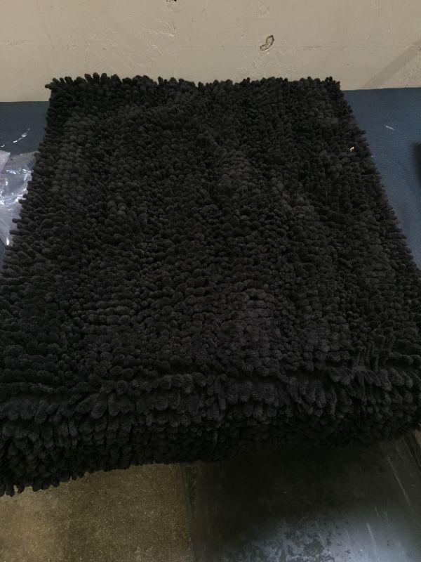 Photo 1 of DEARTOWN Bathroom Rugs Shaggy Chenille Black Bath Rug Non Slip Thick Shaggy Bath Mats for Bathroom Chenille 1-Piece Bath Mat Set, Soft Super Absorbent Shower Rug,20''x32'',Black
