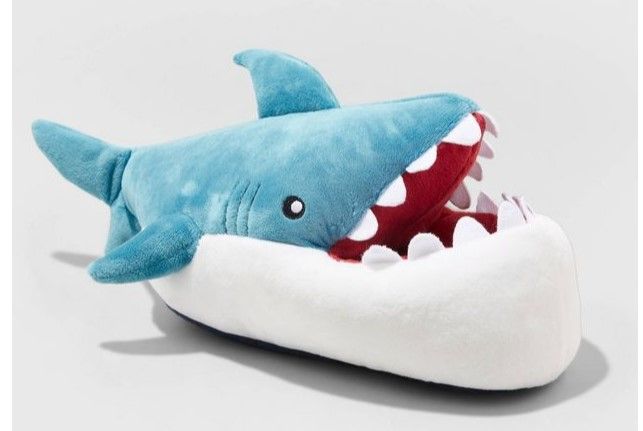 Photo 1 of Boys' Knox Shark Slippers - Cat & Jack™ Blue
SIZE 6/XL