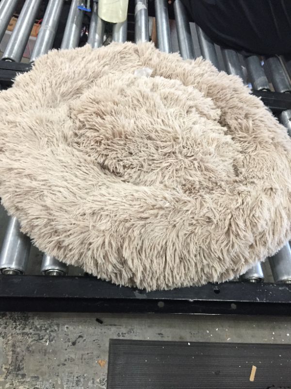 Photo 1 of 2 FT FAUX FUR PET BED 