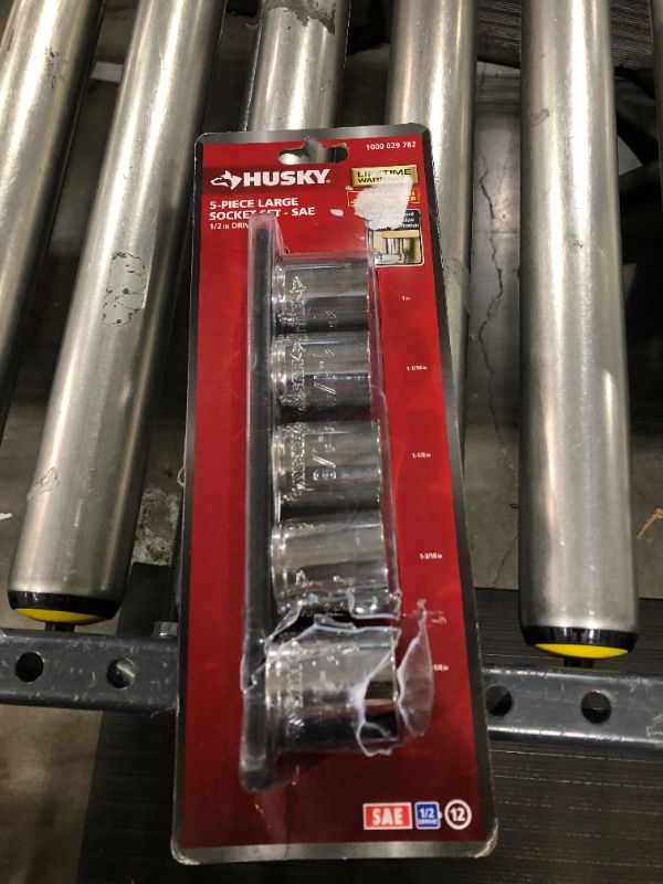 Photo 2 of 1/2 in. Drive SAE Large Socket Set (5-Piece)
