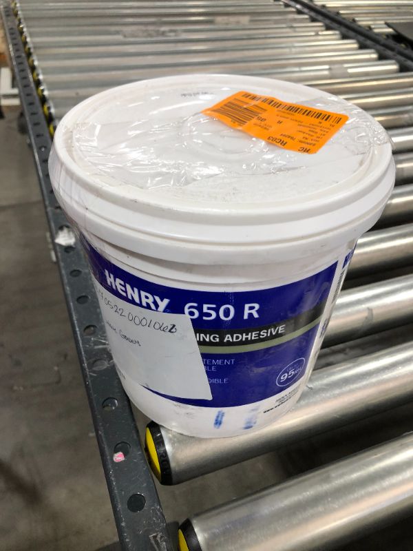 Photo 2 of 650R 1 Gal. Releasable Bond Pressure Sensitive Adhesive
