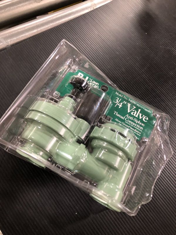 Photo 2 of 3/4 in. 150 psi RJ Anti-Siphon Valve with Flow Control
