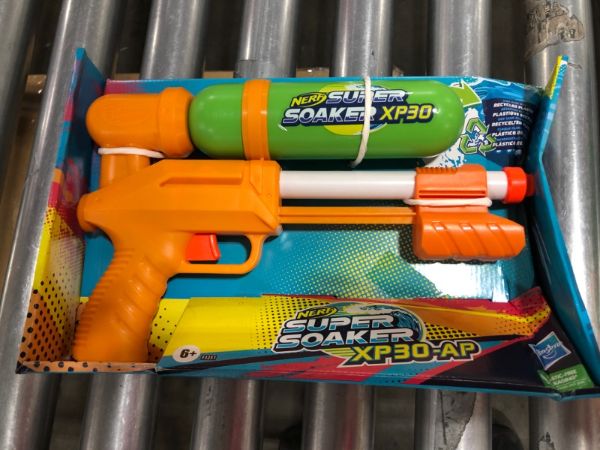 Photo 2 of SuperSoaker F32515L1 SOA Super Soaker XP30 AP Multicolour
