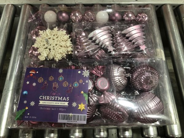 Photo 1 of 102 Christmas Tree decorations Pink/Purple 