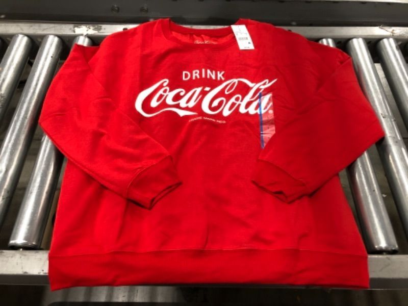Photo 3 of   Women's Coca-Cola Graphic Sweatshirt - Red
SIZE LARGE. LOT OF 3 SWEATSHIRTS.
