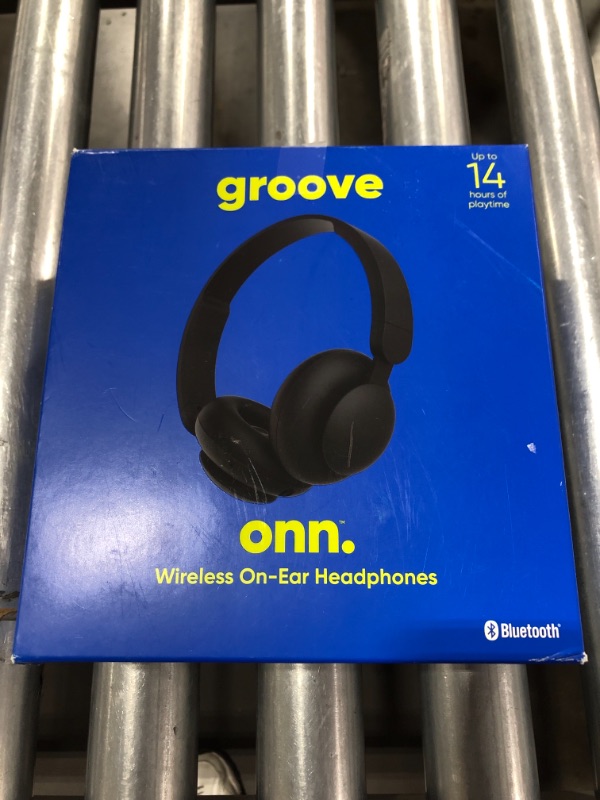 Photo 1 of Onn. Bluetooth on-Ear Headphones, Black. NEW OPEN BOX. 
