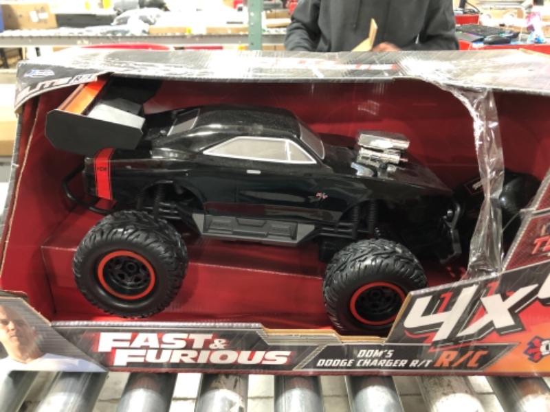 Photo 2 of Fast & Furious 1:12 4x4 Dom S Dodge Charger R/T Elite RC Remote Control Car 2.4 Ghz Radio Control Cars. OPEN BOX, PRIOR USE.
