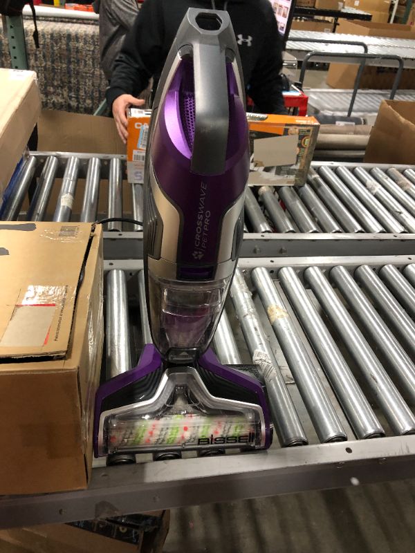 Photo 4 of Bissell Crosswave Pro Multi-Surface Vaccum Cleaner	