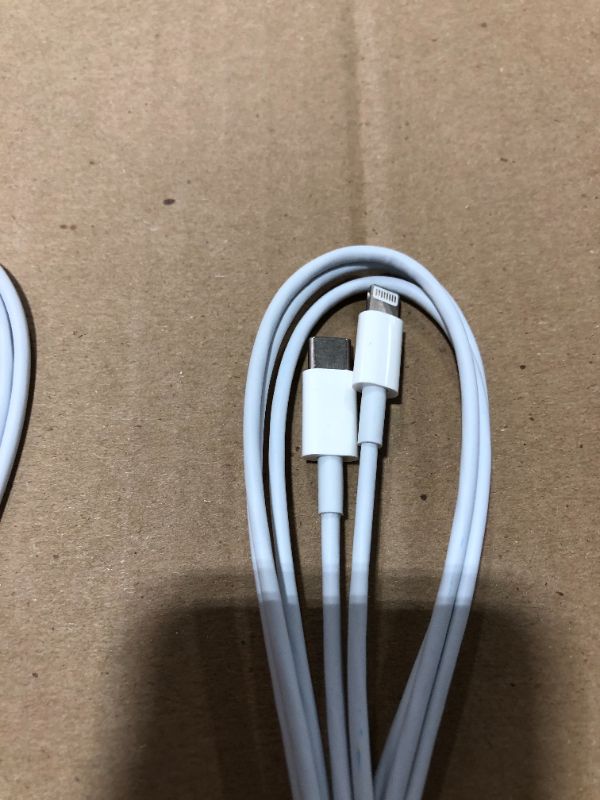 Photo 1 of iPhone Fast Charger USB-C to Lightning Cable?Apple MFi Certified?[2-Pack] Long Fast Charging Syncing Cords (6Ft) Compatible with 13/12 Pro Max,Mini,13/12/11 Pro/XR/XS Max,iPad
