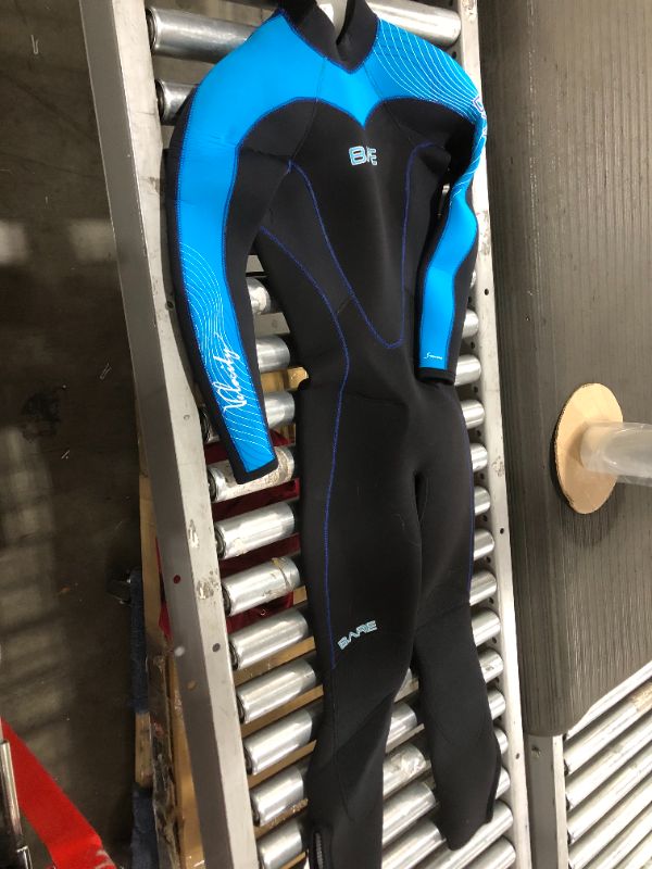 Photo 1 of Bare Women's 5mm Velocity Full Scuba Diving Wetsuit -SZ 6