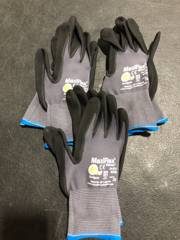 Photo 1 of MAXIFLEX ULTIMATE 34-874 ATG GLOVES, PACK OF 3. SIZE XS. NEW WITHOUT TAGS.