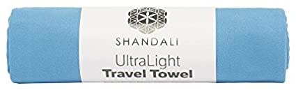 Photo 1 of Microfiber Travel & Sports Towel. Absorbent, Fast Drying & Compact. Great for Yoga, Gym, Camping, Kitchen, Golf, Beach, Fitness, Pool, Workout, Sport, Dish or Bath.
