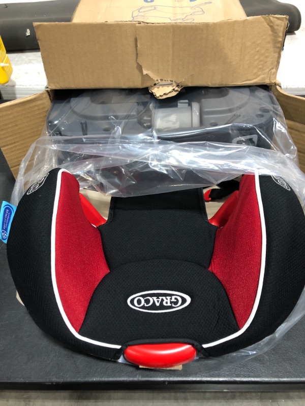 Photo 5 of Graco Affix Highback Booster Seat with Latch System, Atomic
NEW IN BOX. SLIGHT BOX DAMAGE.