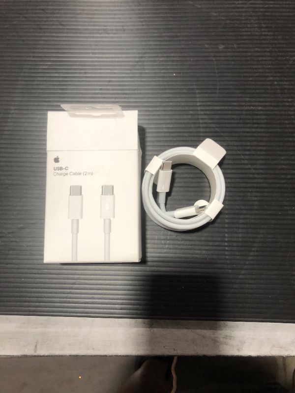 Photo 2 of Apple USB-C Charge Cable (2m)
