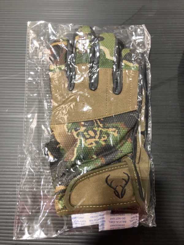 Photo 4 of Arctic Buck Hunting Gloves
SIZE SMALL.