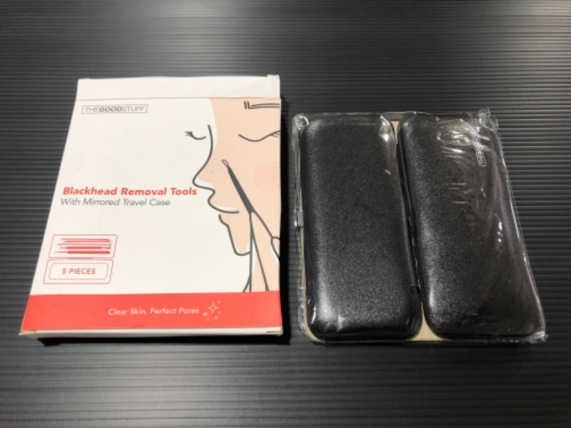 Photo 1 of The Good Stuff Black Head Removal Tools with Mirrored Travel Case, 5 pcs Kit, Black
