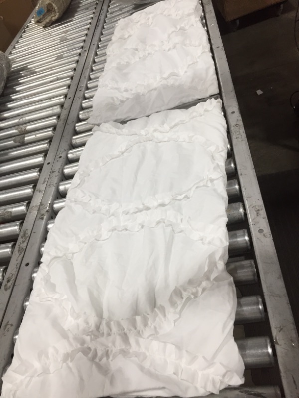 Photo 2 of 3-Piece Ruffled Edge Trim Soft Washed Microfiber Comforter Set King, White (Not exact as stock)